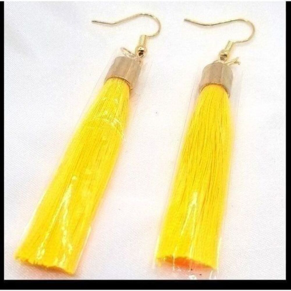 Gold toned fish Hook Dangle Yellow string tassel earrings.